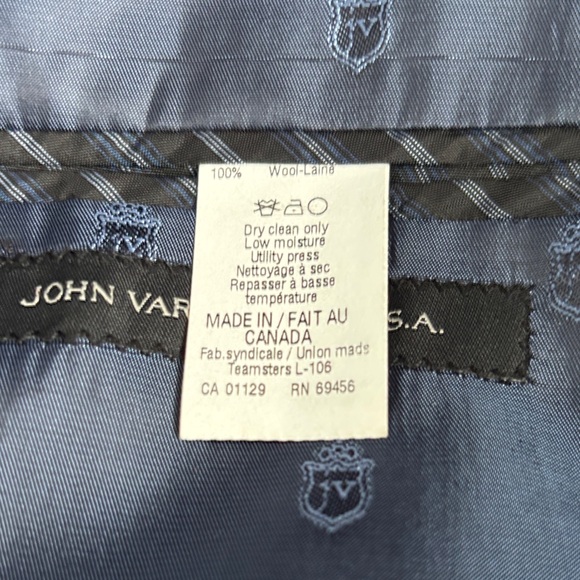 John Varvatos 2 piece suit navy sharkskin - Picture 8 of 9